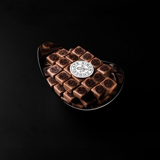 Almond Praline chocolate - Kg